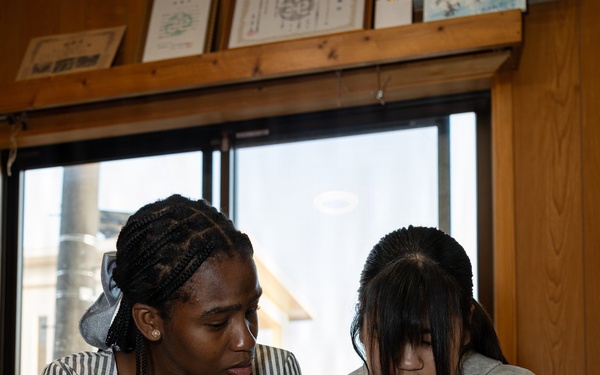 Marines Volunteer for Cha-Ashibi House’s After-School Program