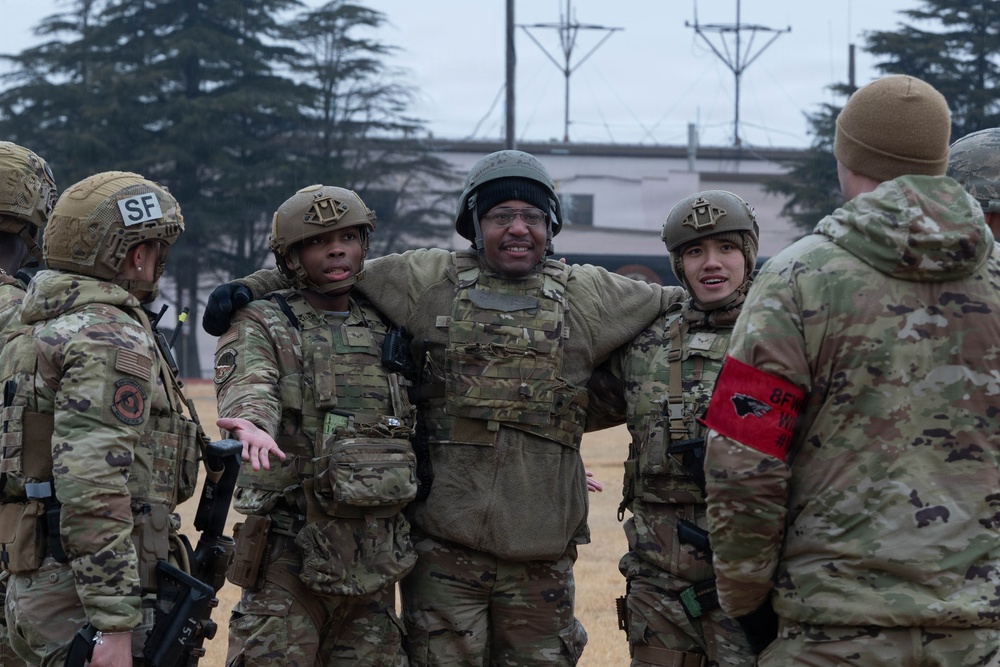 Exercise Bev. Sent. 26-2: survive, operate and defend!