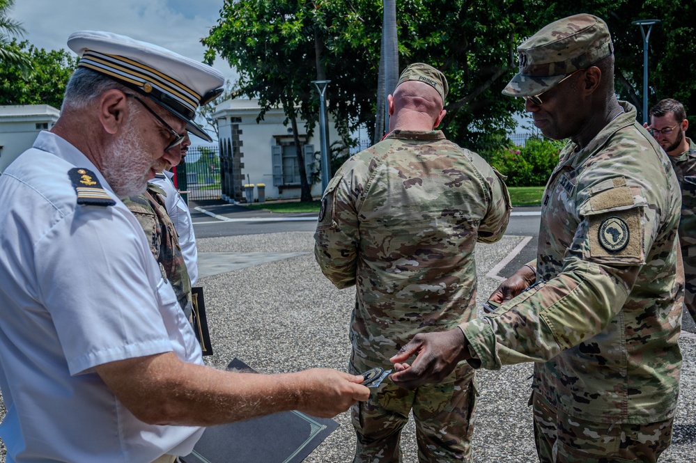 U.S.–French joint maneuver in the West Indian Ocean
