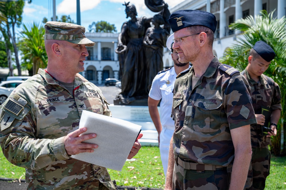 U.S.–French joint maneuver in the West Indian Ocean