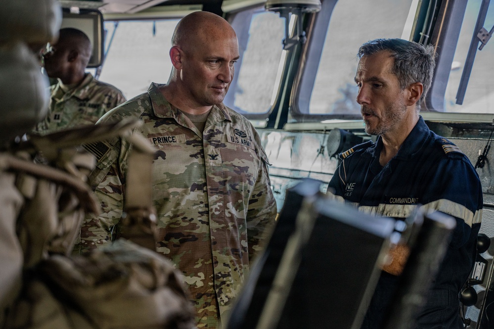 U.S.–French joint maneuver in the West Indian Ocean