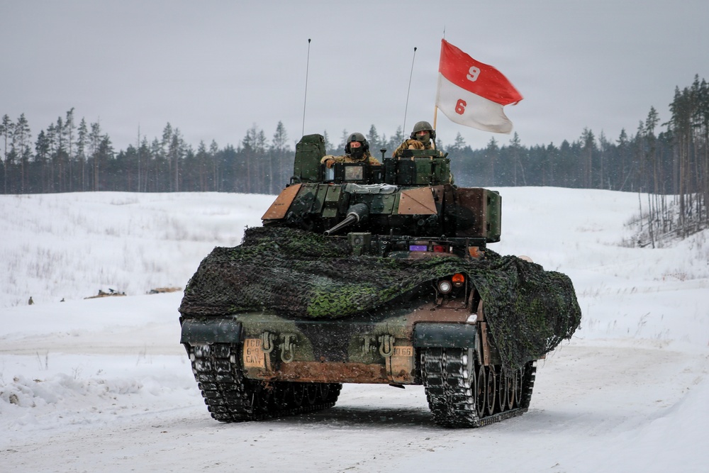 6-9 Cavalry conducts Troops STX Lanes