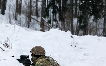 6-9 Cavalry conducts Troops STX Lanes