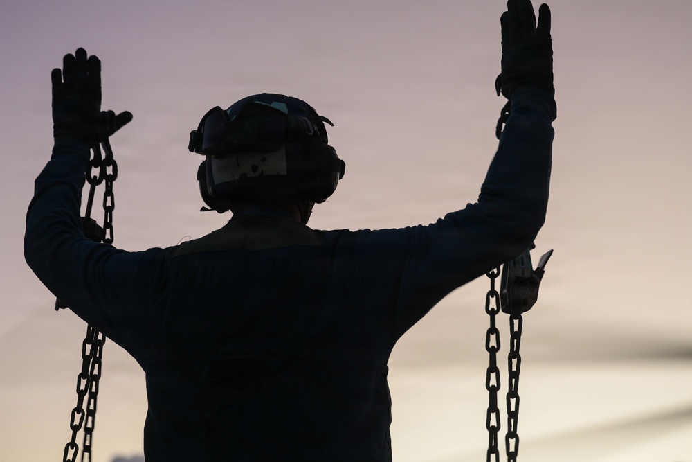 USS Thomas Hudner (DDG 116) Flight Operations