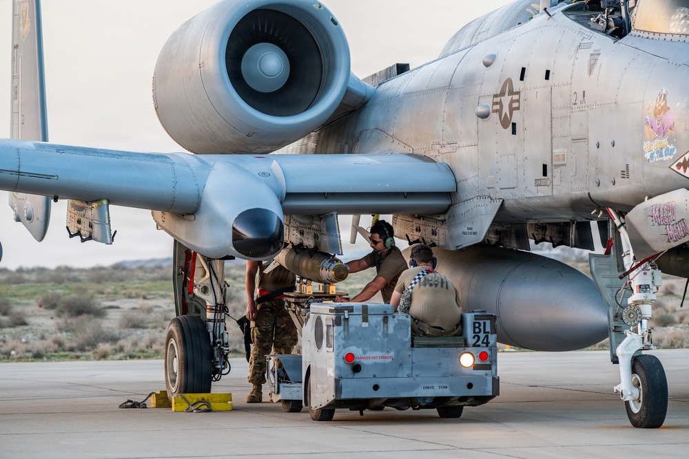 U.S. Air Force 75th Mission Generation Force Element Perform ICT, Hot-Pit Refueling Operations