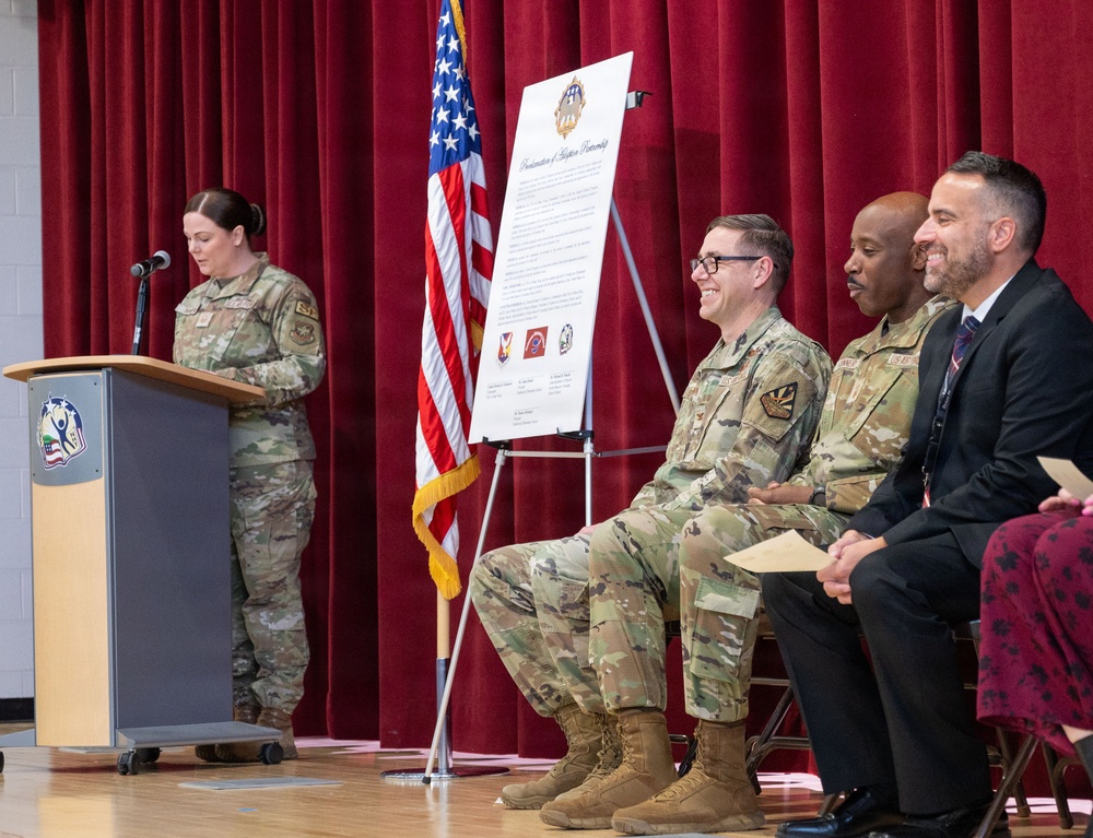 87th ABW partners with Endeavor Elementary School