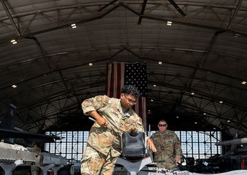 4Q Maintenance loadcrew competition