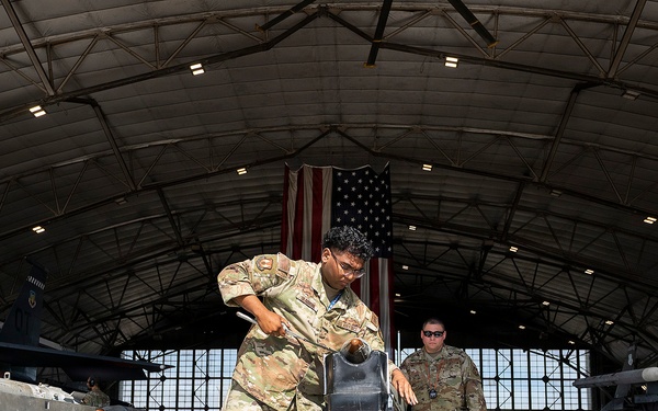 4Q Maintenance loadcrew competition