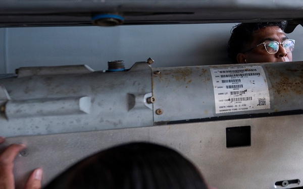 4Q Maintenance loadcrew competition