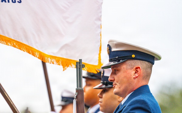 Coast Guard Color Guard present the Colors