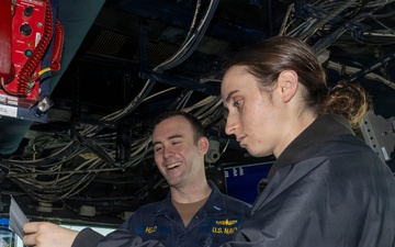 USS Bulkeley Sailors stand watch during flight quarters, Feb. 2, 2026