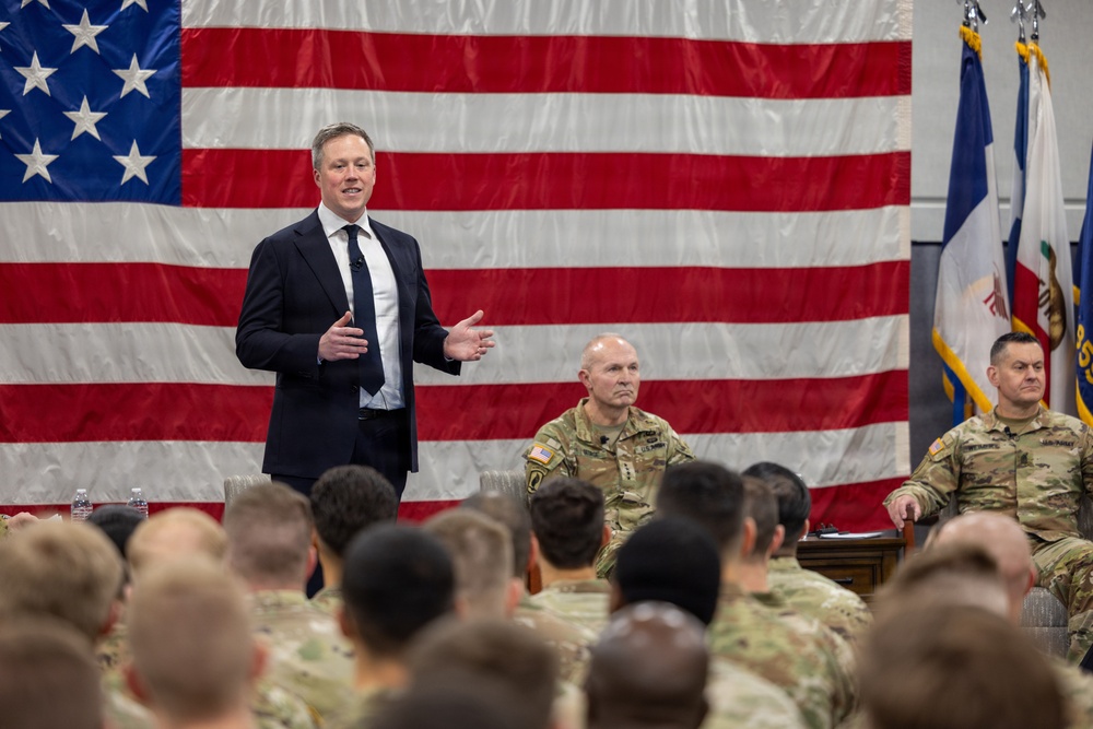 Secretary of the Army, the Chief of Staff of the Army, and the Sergeant Major of the Army visit 10th Mountain Division