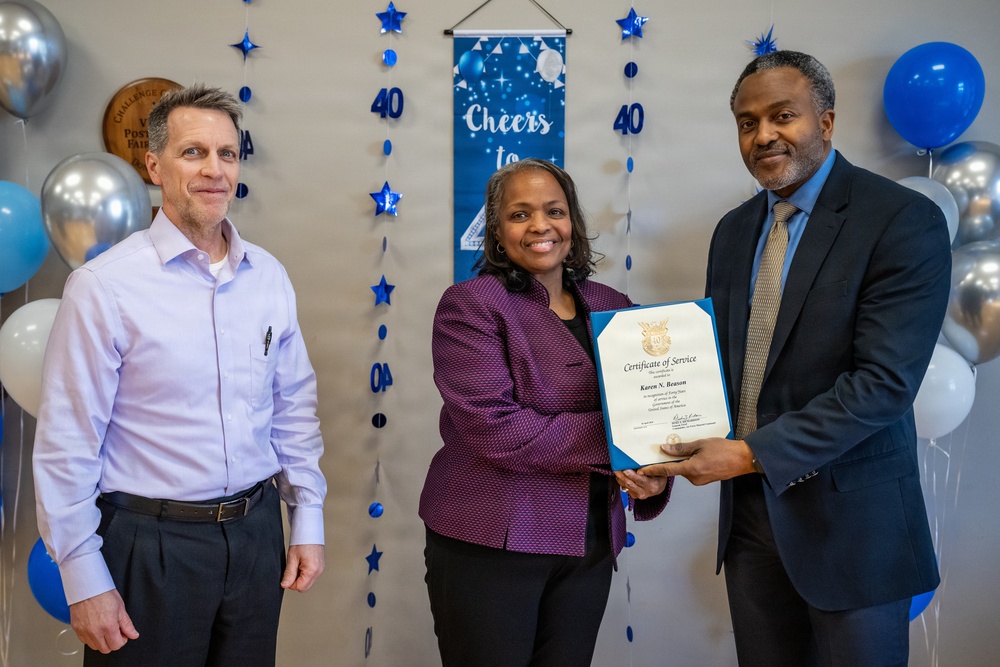 88 CEG 40-year service recognition