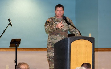 USAES commandant shares his spiritual lessons from the battlefield at FLW national prayer event