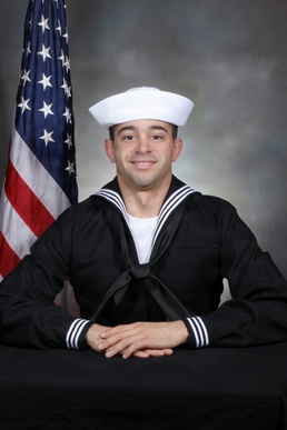 Anderson Earns Military Excellence Award at Recruit Training Command