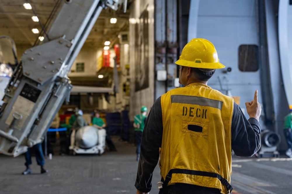 USS Gerald R. Ford (CVN 78) Replenishment-at-Sea