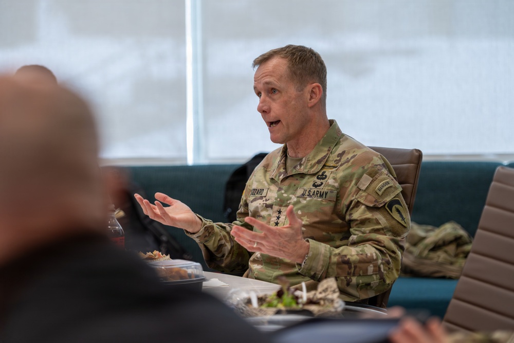 Lt. Gen. Buzzard visits U.S. Army War College