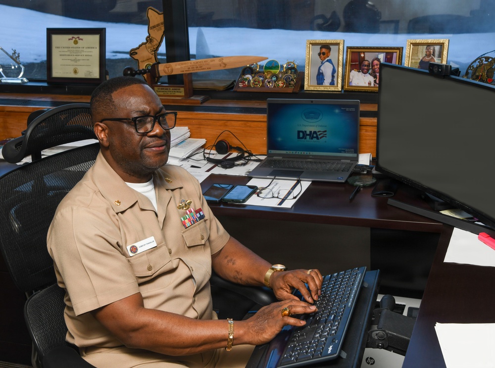 NMRTC Camp Lejeune officer honored as Navy Medicine Senior Financial Management Officer of the Year