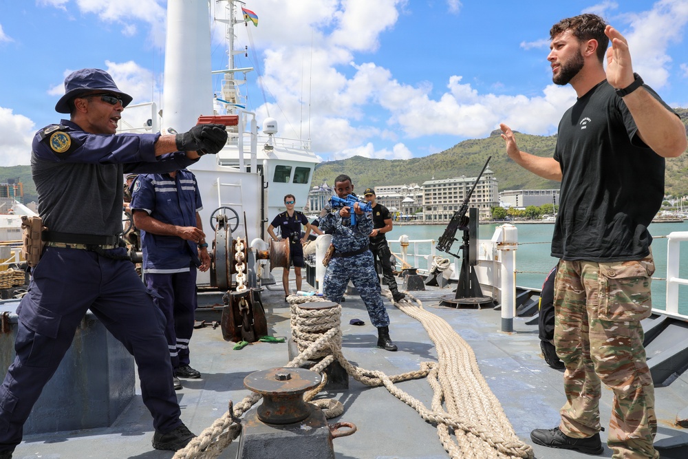 Partner nations participate in visit, board, search and seizure training in Port Louis, Mauritius