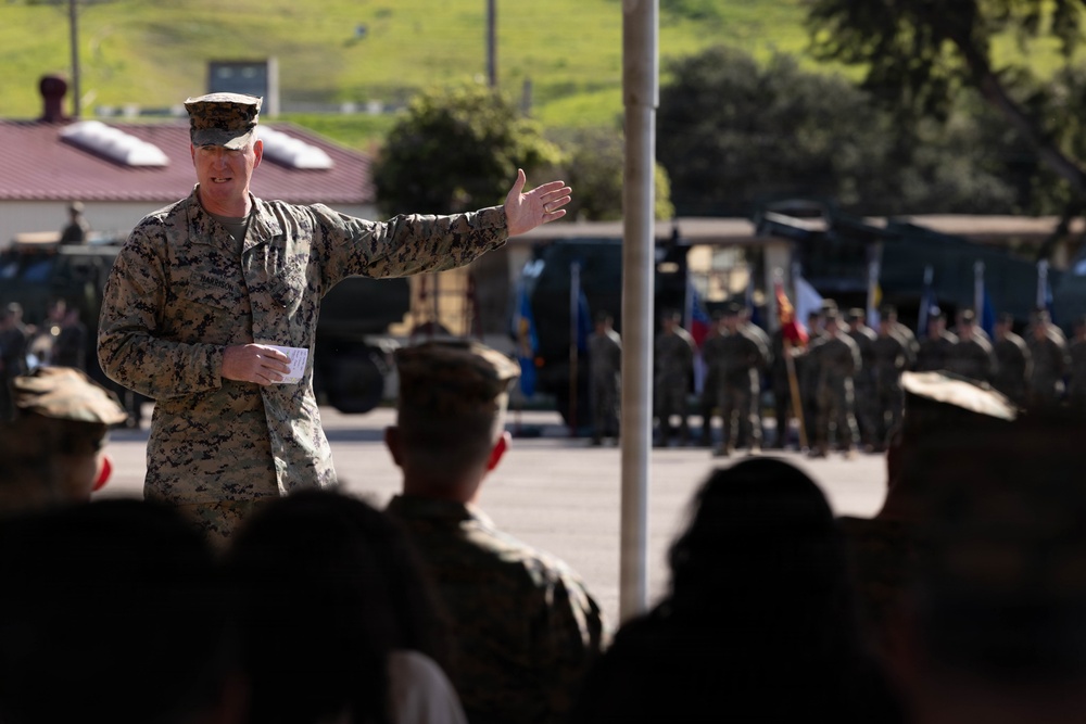1st Bn., 11th Marines holds change of command ceremony