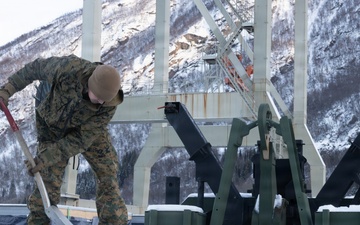 CORE 26 | Logistics Marines Conduct Port Operations for Arctic Exercise