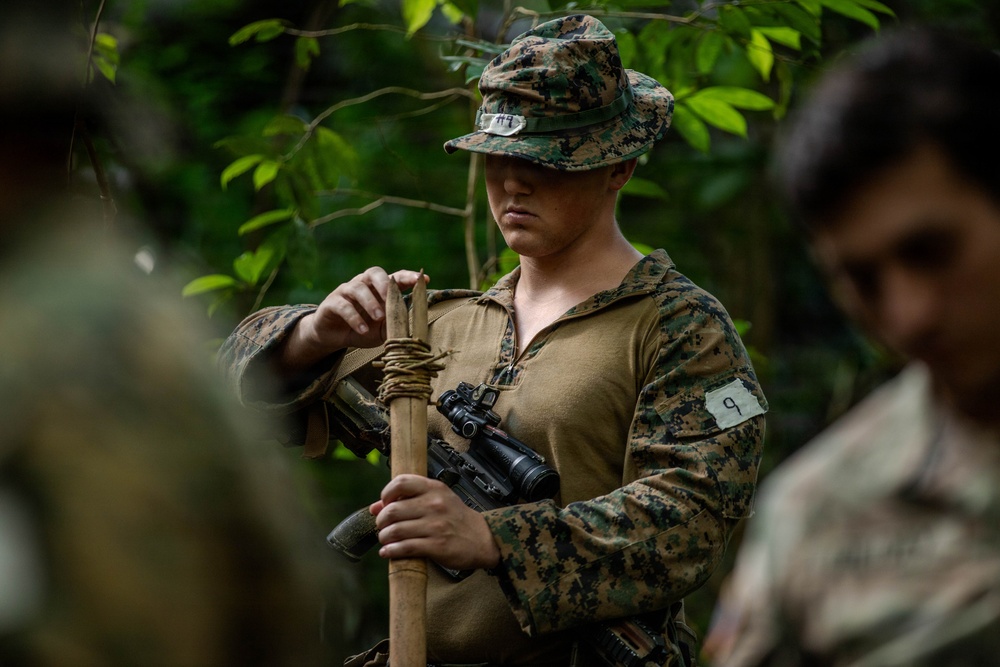 Jungle Operations Training Course - Panama: Jungle Traps and Crafting Training