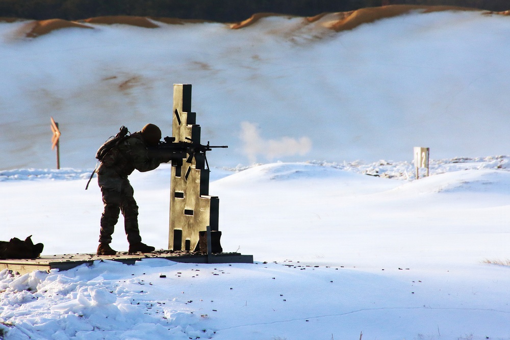 JB MDL- 152 EN Bn M249 Weapons Qual Range 38