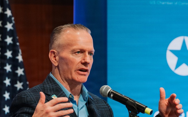 Career Summit connects service members to future careers at Kadena