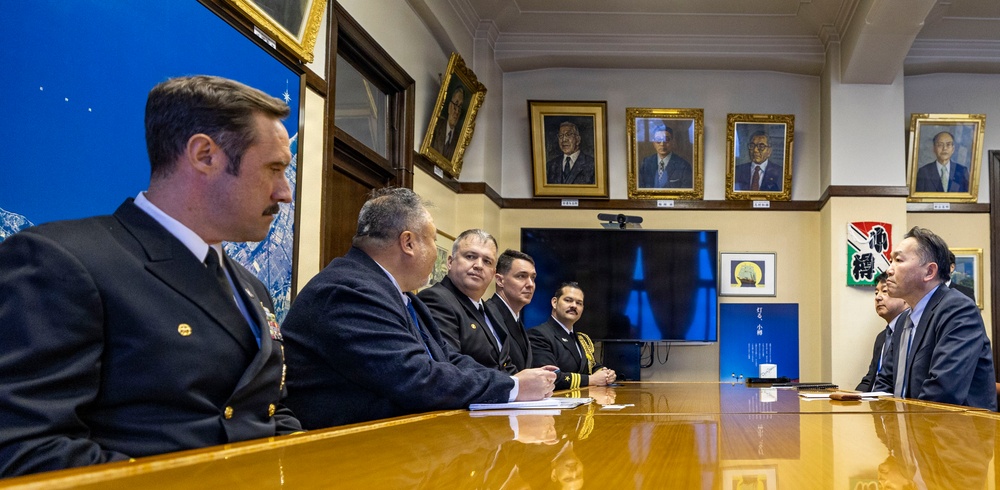 Destroyer Squadron 15 Leadership and USS Dewey's Commanding Officer Meets with Otaru Deputy Mayor