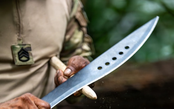 Jungle Operations Training Course - Panama 26-03: Primitive Fire and Shelter Crafting