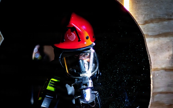 U.S. Army Soldiers execute a Defense CBRNE Response Force training evaluation