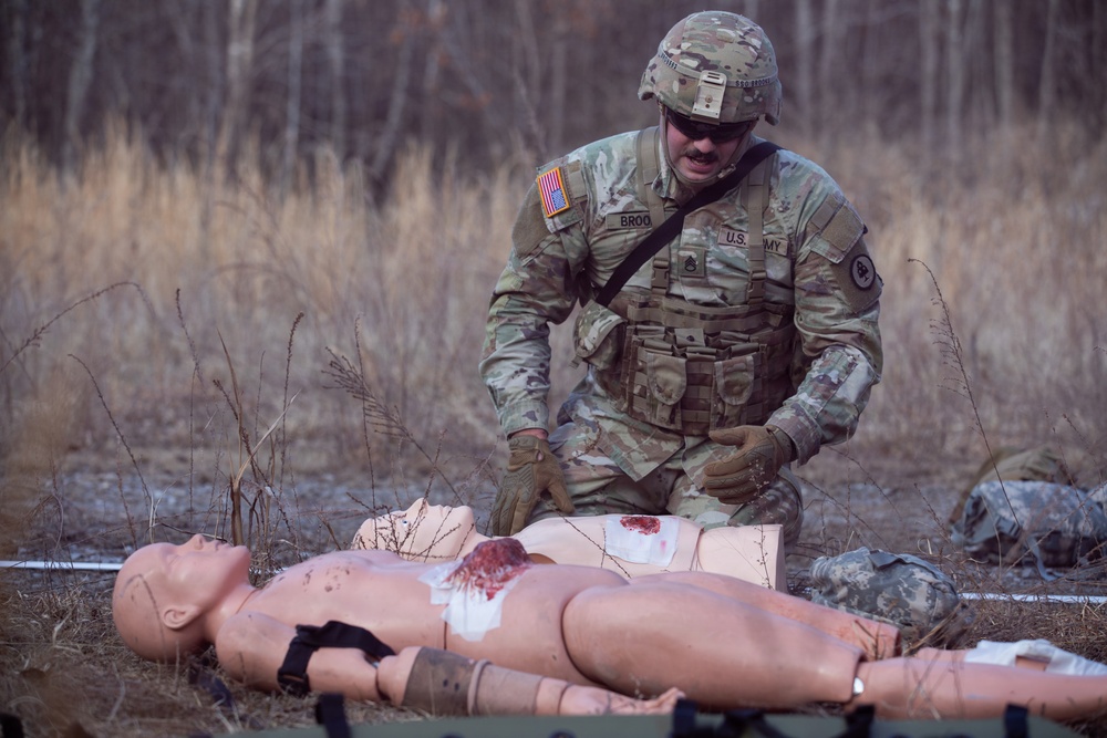 Soldiers compete in 30th Troop Command Best Warrior Competition