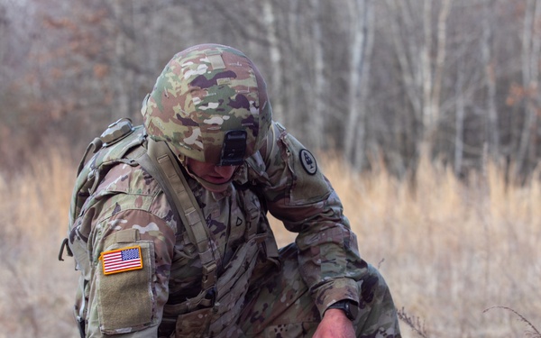 Soldiers compete in 30th Troop Command Best Warrior Competition