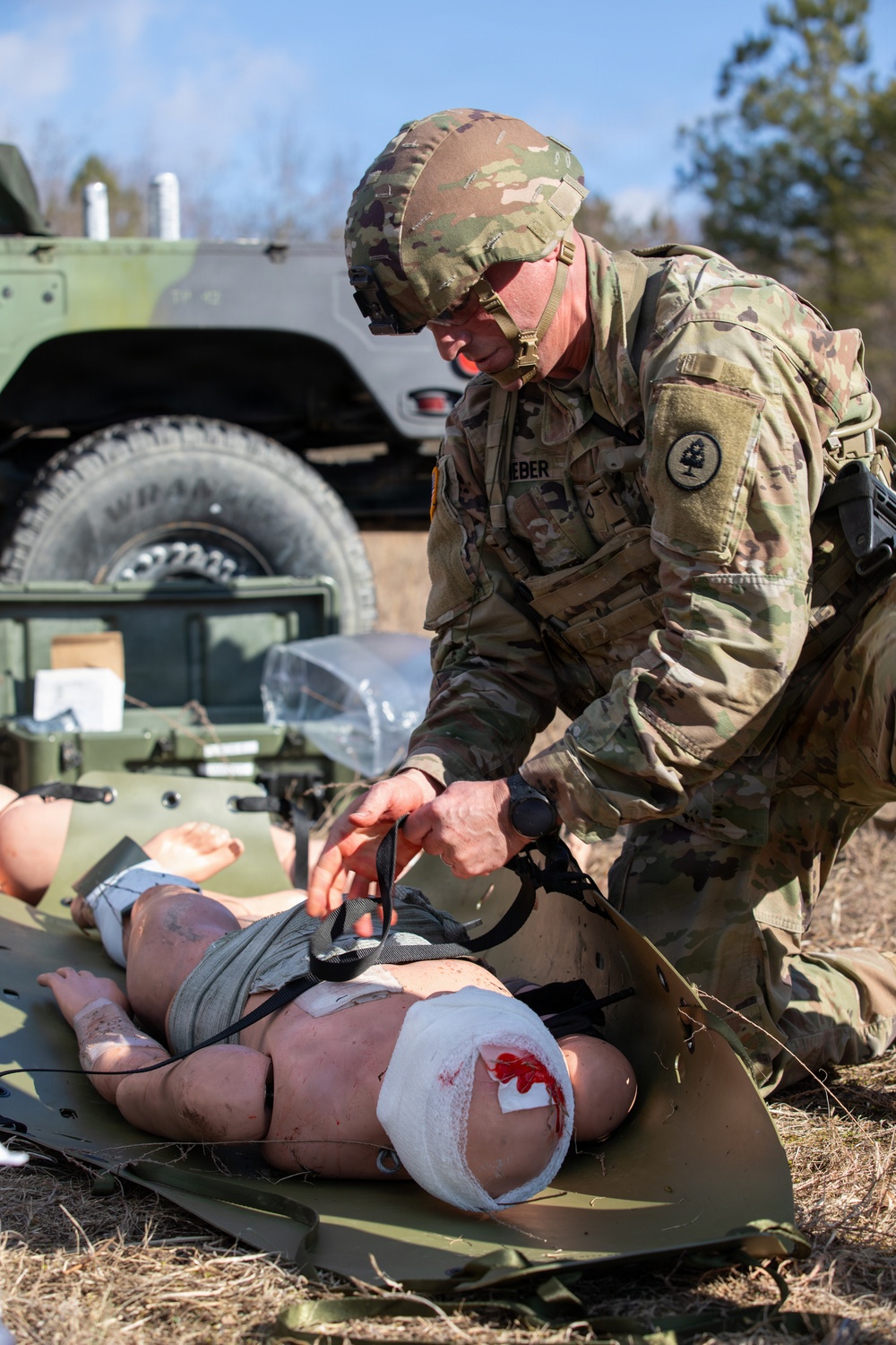 Soldiers compete in 30th Troop Command Best Warrior Competition
