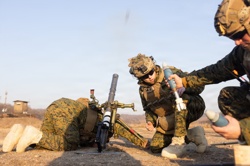 Marines Conduct a Mortar Range during Korea Viper 26.2