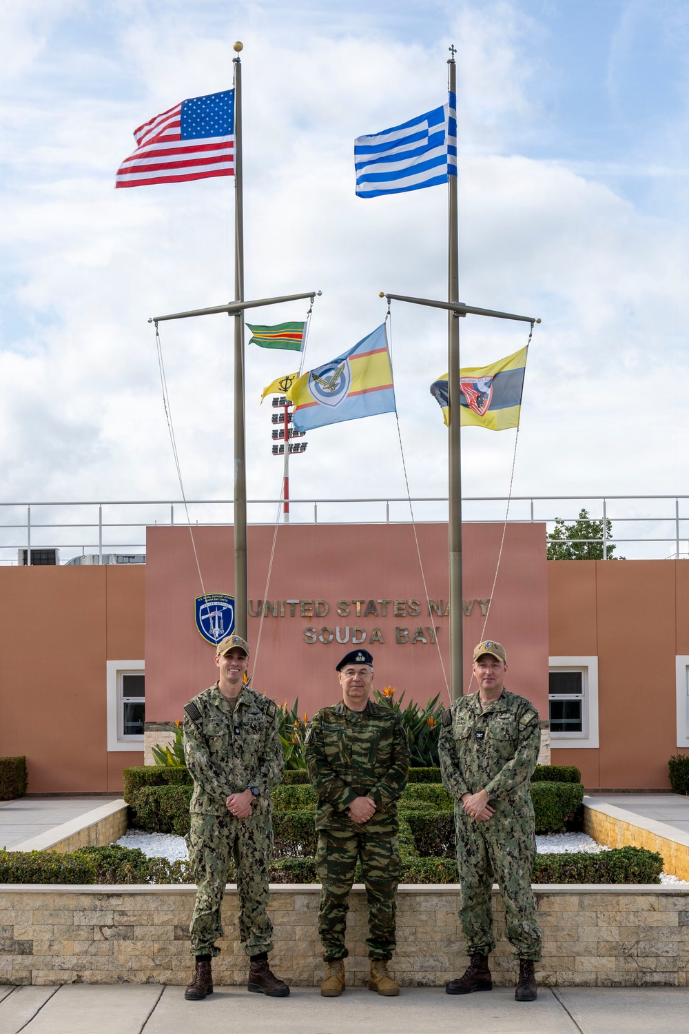 NAMFI Commander visits NSA Souda Bay