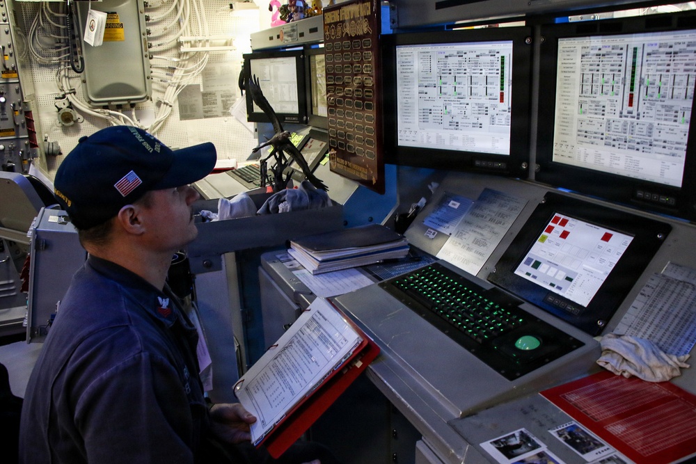 Frank E. Petersen Jr. conducts routine operations