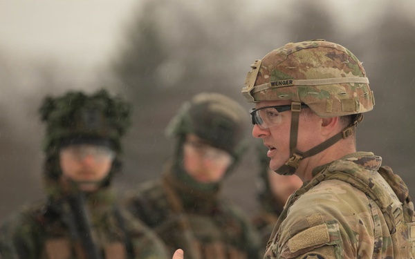 2CR Joint Small Arms Training