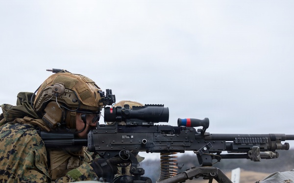 Marines Conduct a M240B Live Fire Range during Korea Viper 26.2