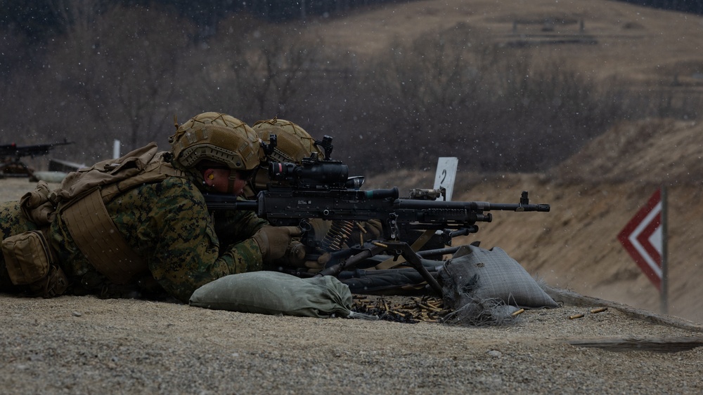 Marines Conduct a M240B Live Fire Range during Korea Viper 26.2