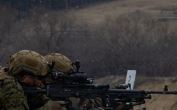 Marines Conduct a M240B Live Fire Range during Korea Viper 26.2