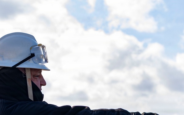 USS Dewey Departs from Otaru, Japan