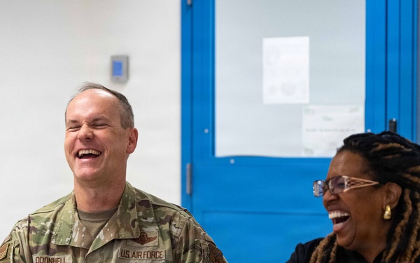 APFC commander visits Aviano AB