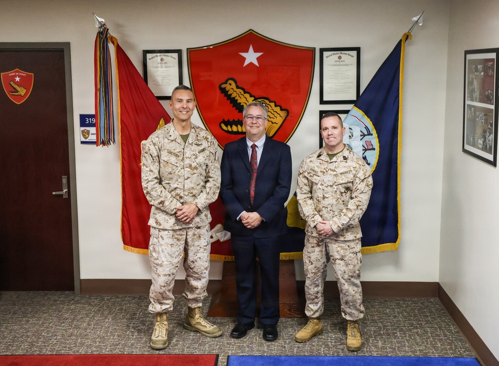 TF 51/5th MEB receives visit from National Defense University Director of China Aerospace Studies Institute