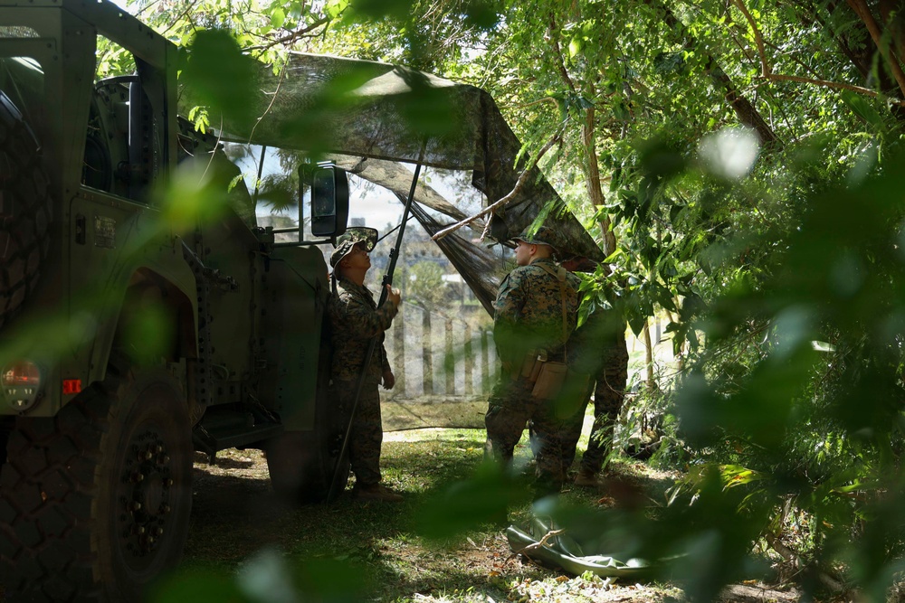 5th Air Naval Gunfire Liaison Company Marines conduct communication exercise