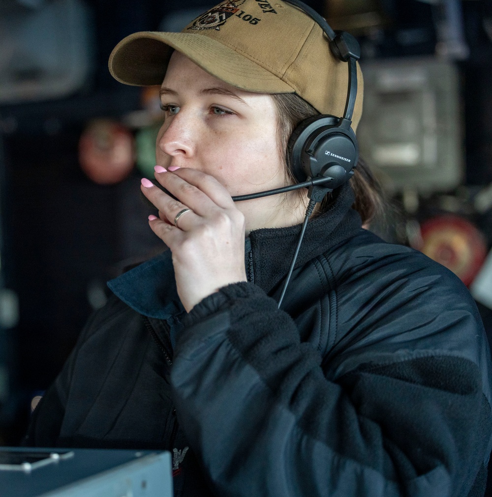 USS Dewey Conducts Sea and Anchor in Tokyo Bay