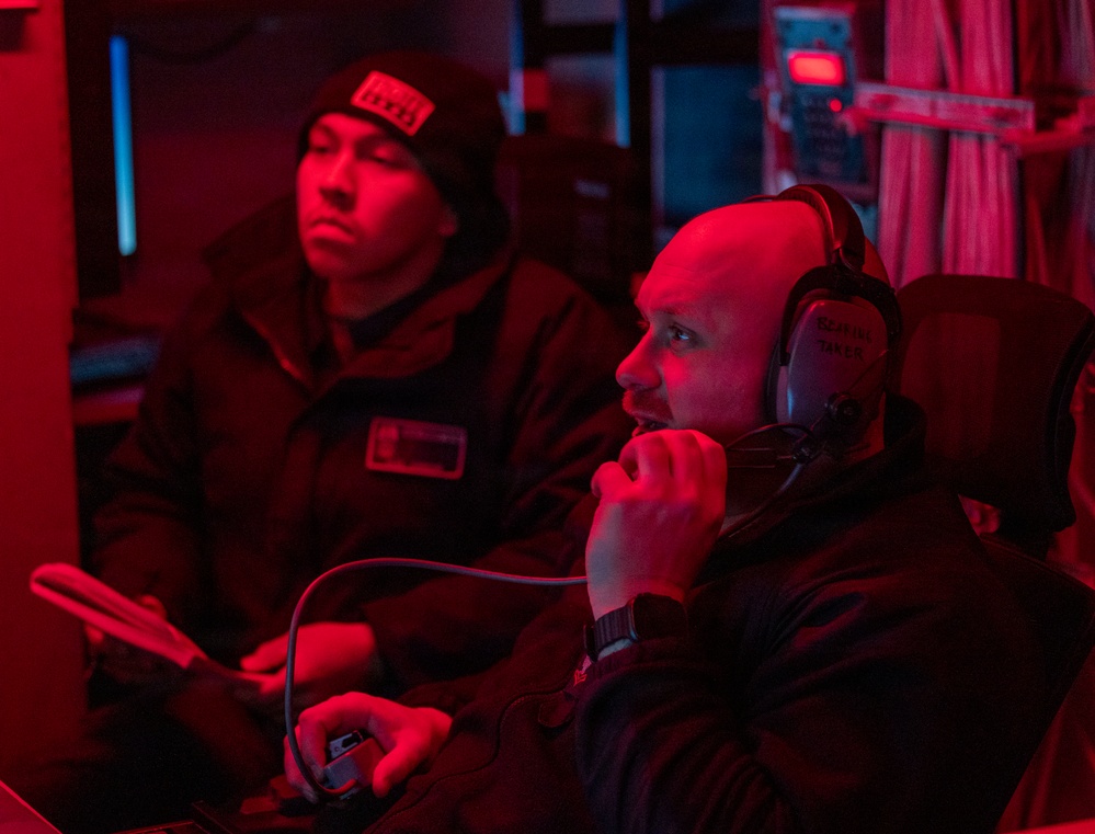 USS Dewey Conducts Sea and Anchor in Tokyo Bay