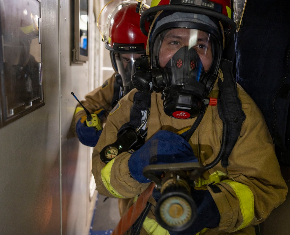 USS Dewey Conducts Damage Control Training