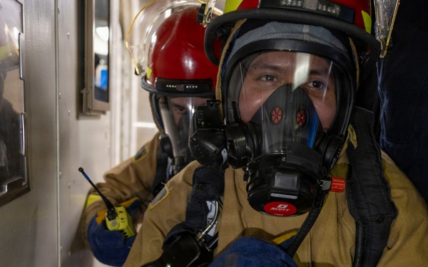 USS Dewey Conducts Damage Control Training