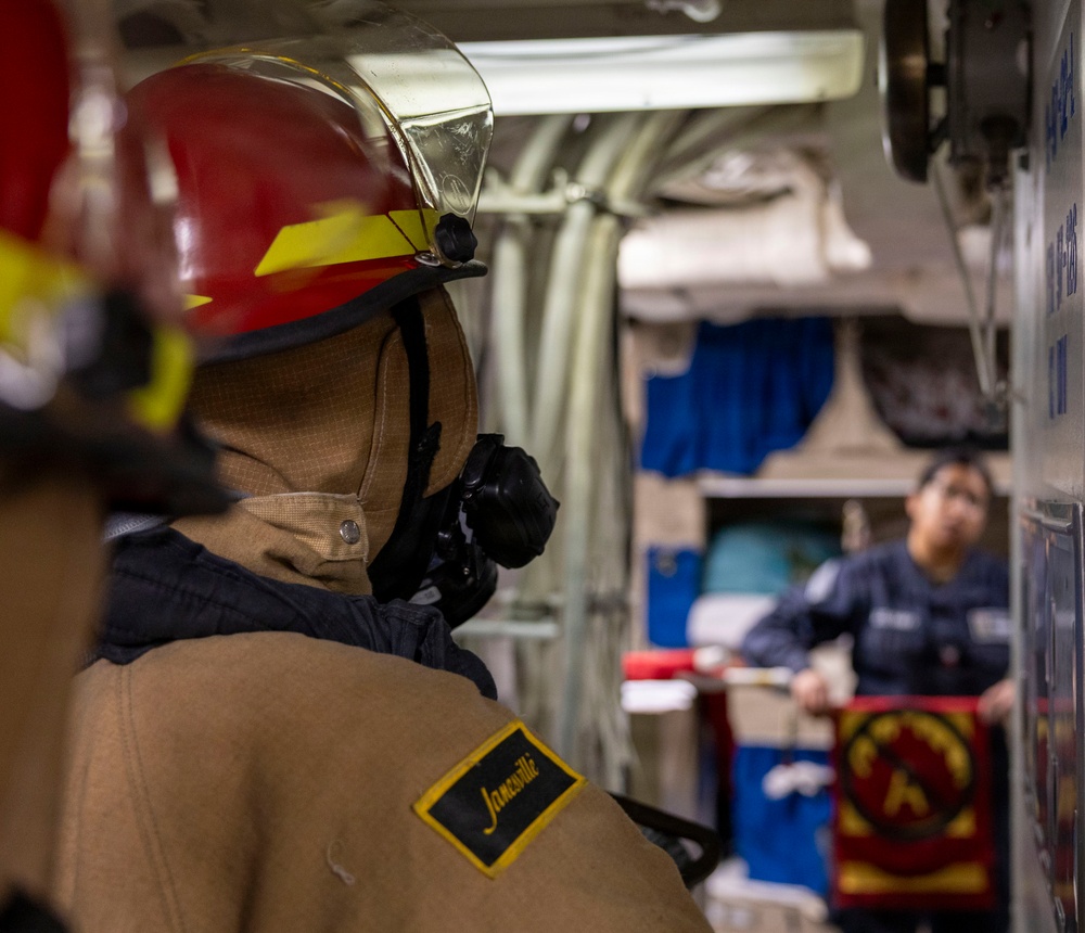 USS Dewey Conducts Damage Control Training